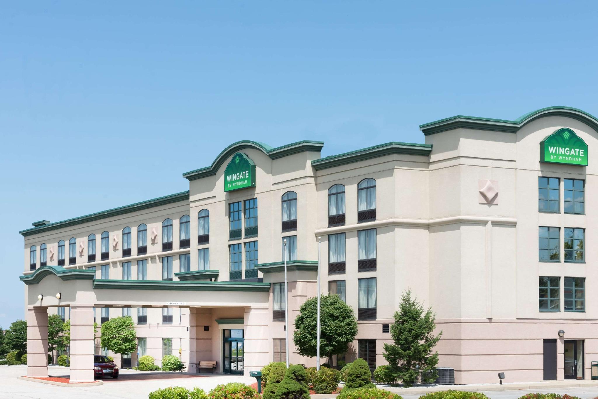 Wingate By Wyndham Erie Hotel Kearsarge Exterior photo